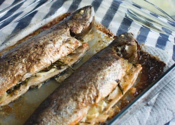 Fish with potato salad and homemade lemonade