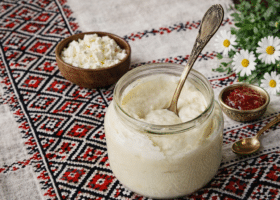 Домашно кисело мляко